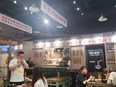-黑白电视老长沙吃货铺(南岗万达店)