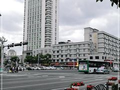 -双龙商场(环城南路店)
