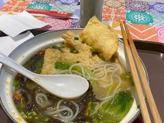 -丽丽三鲜螺蛳粉(田林路店)