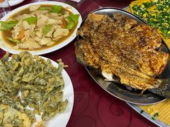 -秀水家园农家院住宿团建(石林峡店)