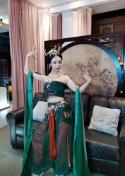 点击看大图 -盘子女人坊古装写真摄影(南京总店)