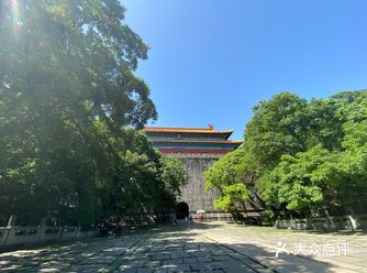 交通方便苜蓿园站出来三号口就可以 推荐理由