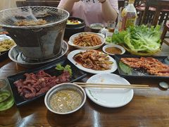 -韩风烤牛肉冷面店