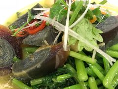 上汤皮蛋茼蒿杆-渔娘渔家丹东海鲜(东直门店)