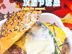 -虹桥艺术中心