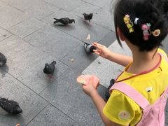 -詹爷爷乌节路街头冰淇淋