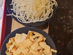 -晓宇重庆火锅(西安荟聚店)