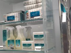 -福奈特洗衣洗鞋(东方路店)