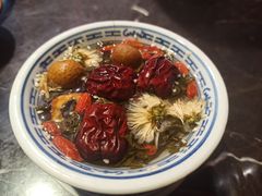 -巴四老城区炭火蛙锅(张江店)