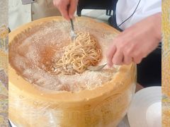 黑松露蘑菇滚桶芝士面-IL Forno 意坊·意大利餐厅(花园店)