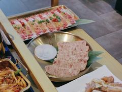 -秦炉烤肉(财富中心店)