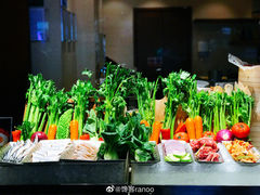 -昆明华邑酒店-鲜艳全日餐厅