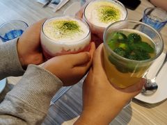 -必胜客(证大大拇指店)