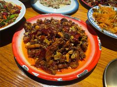 辣子鸡-柴窝堡22号辣子鸡·传承新疆菜