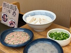 -巴奴毛肚火锅概念餐厅