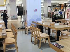 用餐区-文叔·湖北名小吃·小龙虾(华强北店)