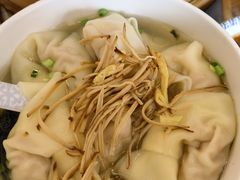 -笑来喜馄饨小笼工坊店(湖滨街店)