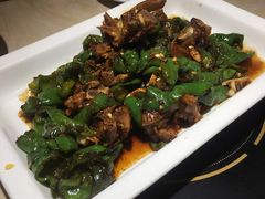 擂辣椒骨头肉-大碗先生(万家丽店)