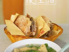 -洪峰浩老北京烧饼夹肉(角门路店)