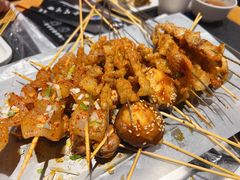 -卞二小串·鹤岗烧烤·坑烤(永定路店)