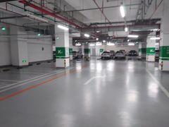 -虹桥天地-停车场