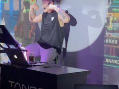 -TANGO LIVEHOUSE动感单车(巴黎春天店)