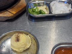 -哈哈碳都·牛肋条无限自助烤肉(台江万达店)