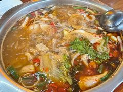 -大理.老字号渝记酸萝卜乌鱼(古城总店)
