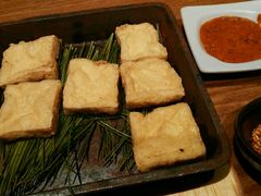 香煎石屏豆腐-云海肴·汽锅鸡·云南菜(天山百盛优客店)