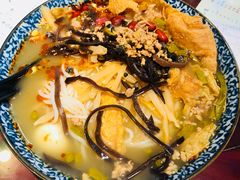 -螺世纪螺蛳粉·桂味小排档(裕德店)