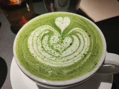 抹茶拿铁-YECLIP COFFEE黄色回形针咖啡