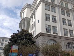 -上海市普陀区中心医院