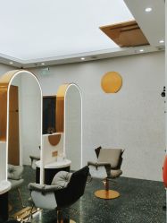 -JUNO hair salon