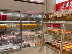 面包甜点陈列柜-味多美蛋糕(亚非大厦店)