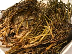 葱烤鸦片鱼头-新吉士·上海菜(浦东LCM置汇旭辉店)