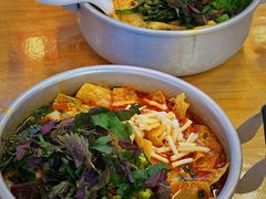 -丽丽三鲜螺蛳粉(田林路店)