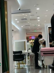 -Kraemer Paris  苏豪路易士·嘉玛发廊