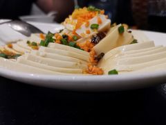 -河畔春天时尚餐厅