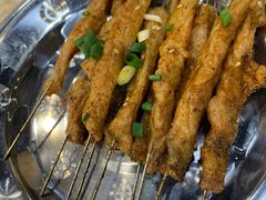 -江城燕子大排档(江汉路步行街店)