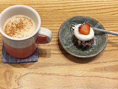 -三花屋 Mihhanaya