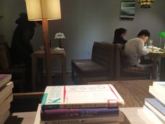 -魔方城市书房(中街益田店)
