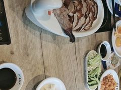 -龙聚德北京烤鸭(沙坪坝华宇A馆店)