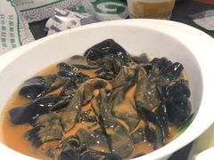 麻酱黑拉皮-诺敏塔拉奶茶-布里亚特包子-手把肉(锦都会店)