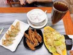 -黄师奶甜品店