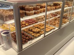 -好利来(上海长宁龙之梦店)