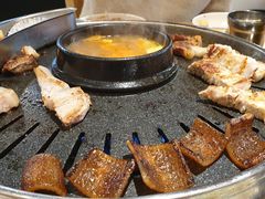-江南猪肉商会无限续吃(弘大店)