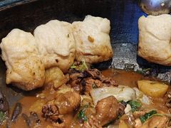 -老渔翁炖鱼坊(黄海西路东山店)