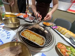 -金会长自助海鲜·烤肉(人民广场店)