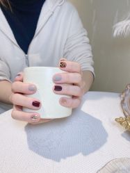 -VIVI BEAUTY  美甲美睫皮肤管理中心