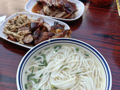 -香辉食馆(新兴路店)